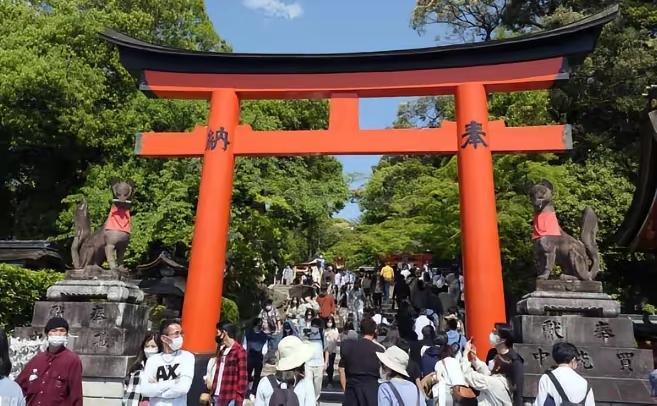 最近刷到好多台湾网友乐呵呵地说：“大陆游客不去日本，日本终于清净啦！”可这看似清