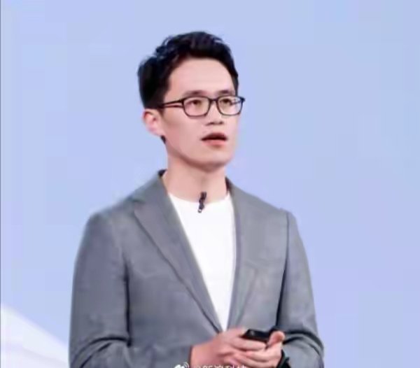 【网传王腾加入魅族担任品牌副总裁知情人士予以否认】网络上再次出现前小米中国区市