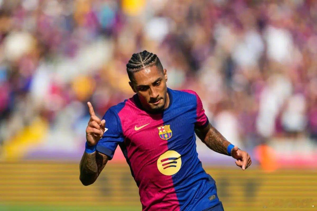 【临时主场的王】巴萨即将结束在蒙特惠奇球场的临时主场之旅，回归诺坎普球场。据统计