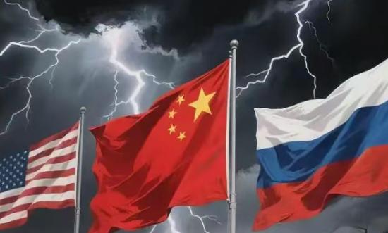 美国媒体表示：特朗普现在很想拉拢俄罗斯，以此联合对中国进行打压，很显然，特朗普这