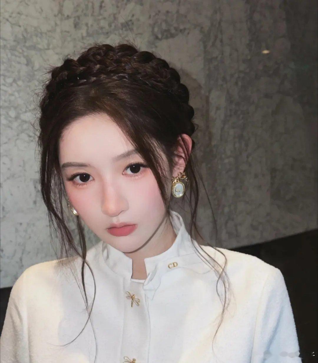 你能get王玉雯的外形吗​​​
