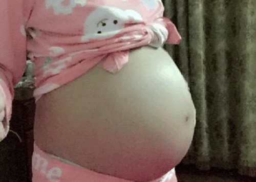 妈妈听风就是雨, 停掉宝宝伊可新, 宝宝揉眼睛就医, 医生: 停早了
