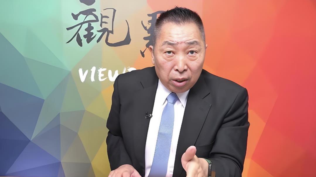唐湘龙三问国民党，对国民党当头棒喝。第一问：凭什么要求大陆一定要和平统一台湾？