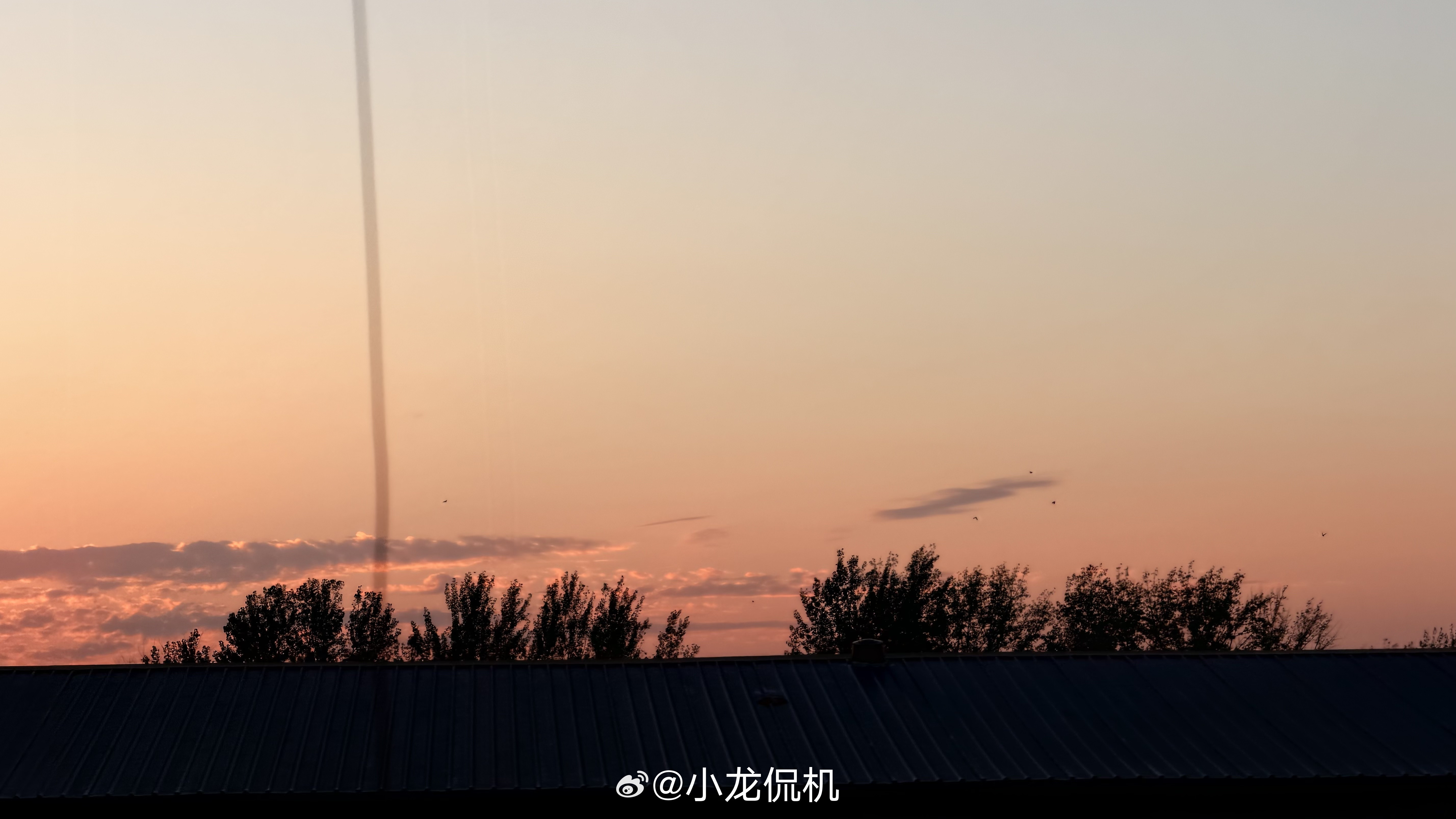 这代苹果拍东西怎么越看越喜欢啊​​​