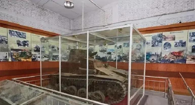 1989年，河北涿州一个村民下河游泳，潜到水底时摸到了一件硬邦邦的东西。几次探查