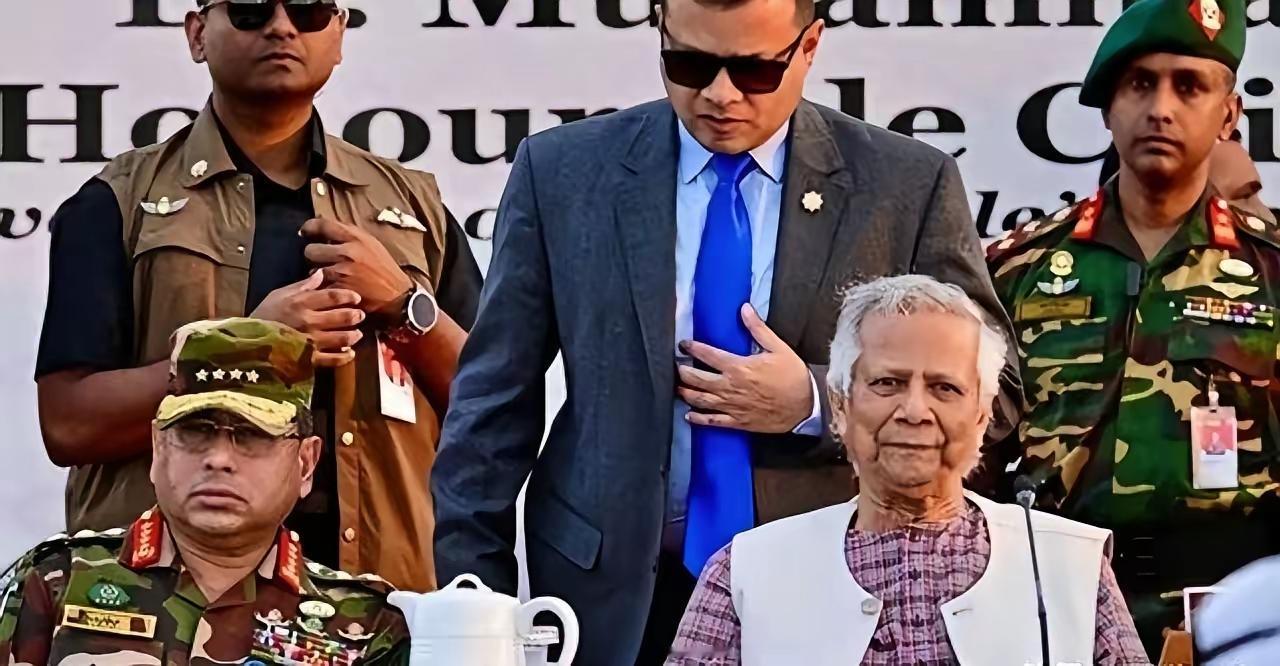 巴基斯坦和孟加拉国为啥偏偏爱上买熊猫家的装备？背后的原因啊，真是又心酸又好笑！