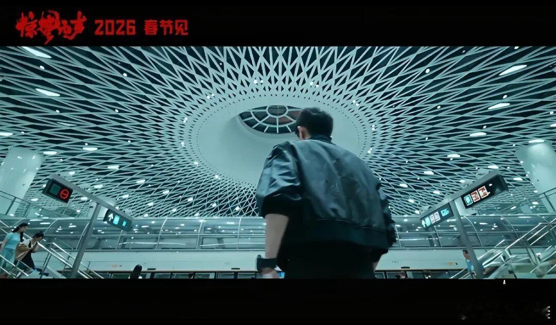 惊蛰无声最细节的地方应该是深圳的公厕。大家在电影里看到的深圳公厕就是现实中的模样