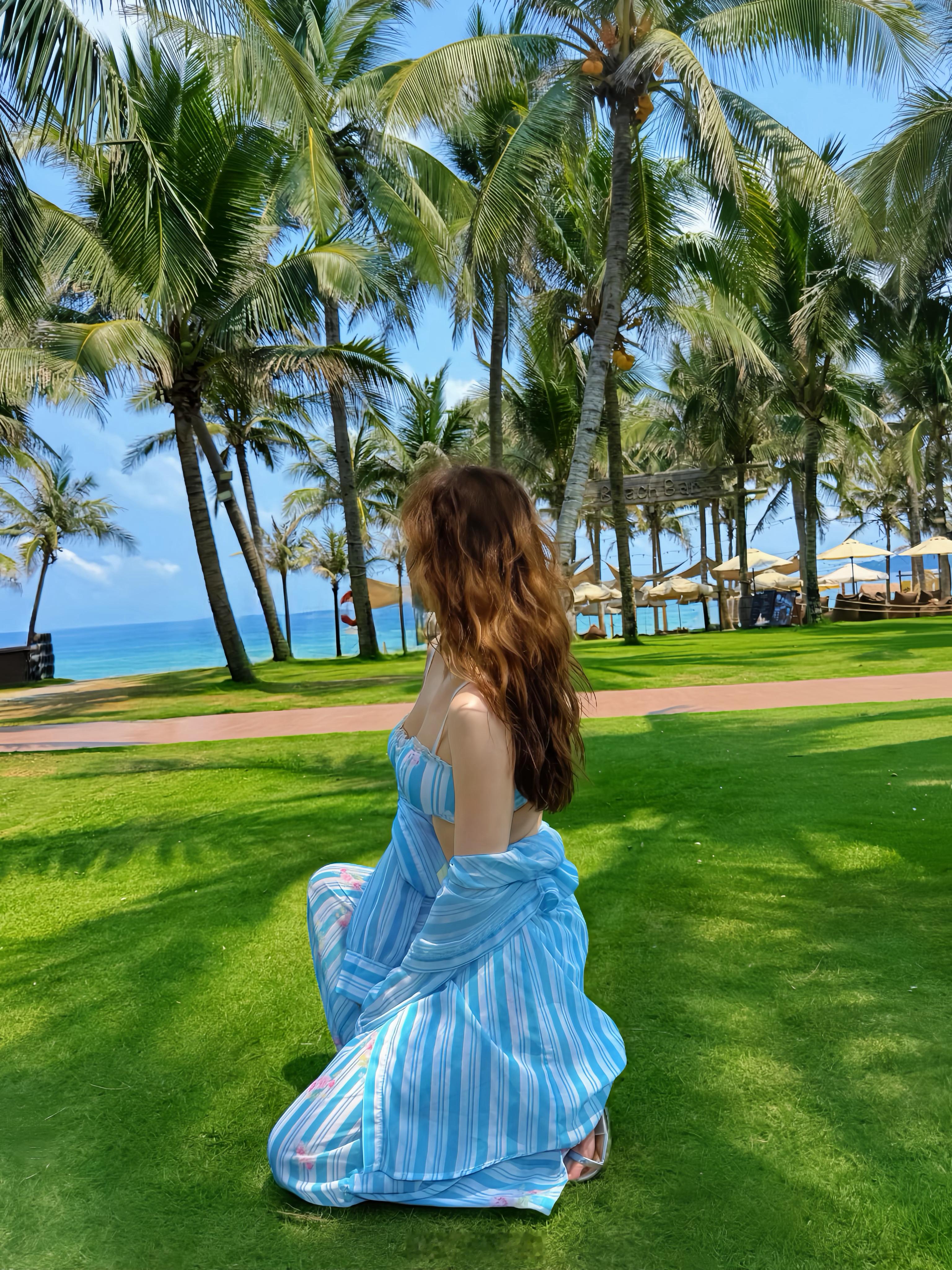 把夏天的慵懒，留给沙滩和椰林三亚