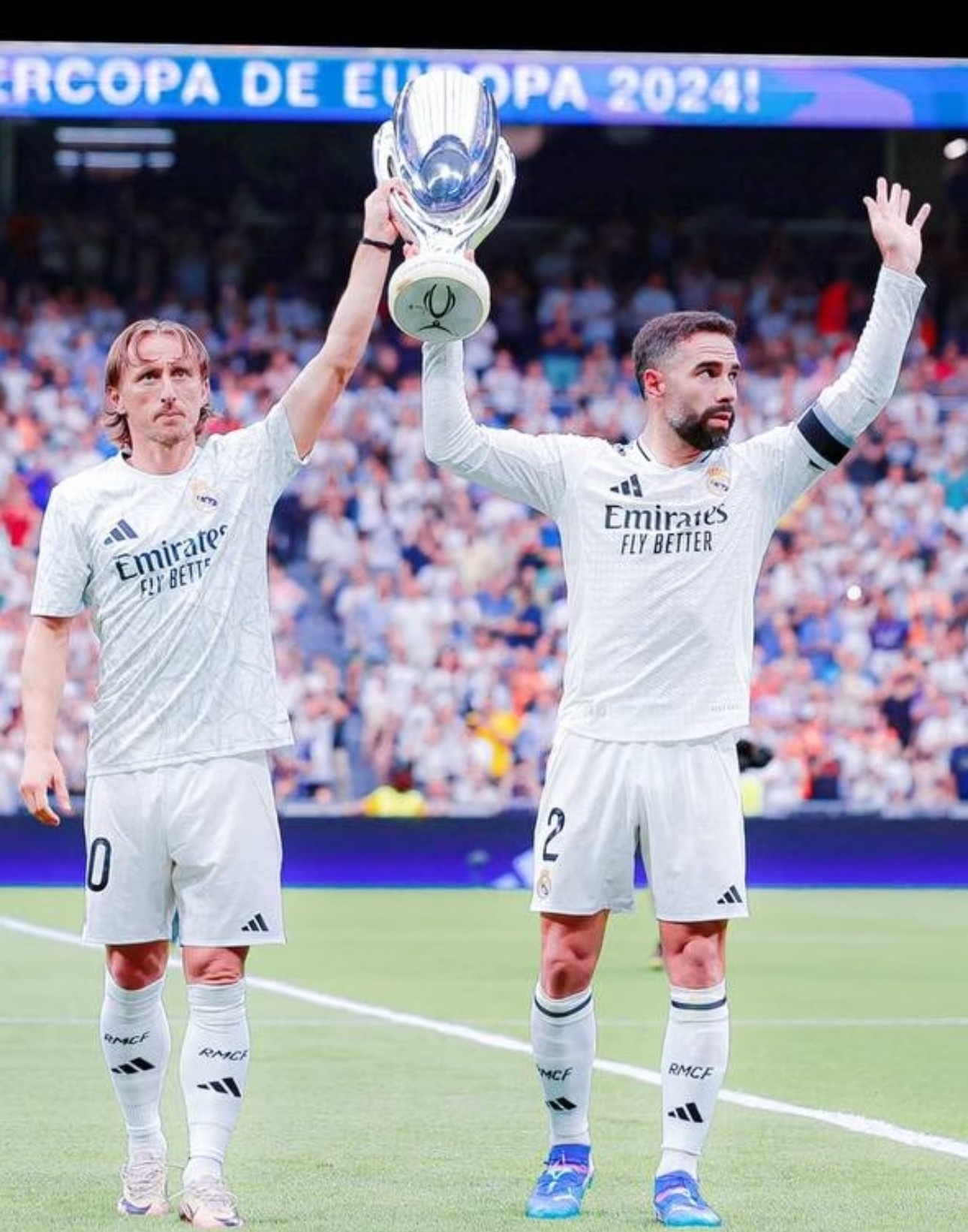 阿斯报：卡瓦哈尔伤愈回归重塑皇马战术巴尔韦德获解放迎新生据西班牙《阿斯报》报道