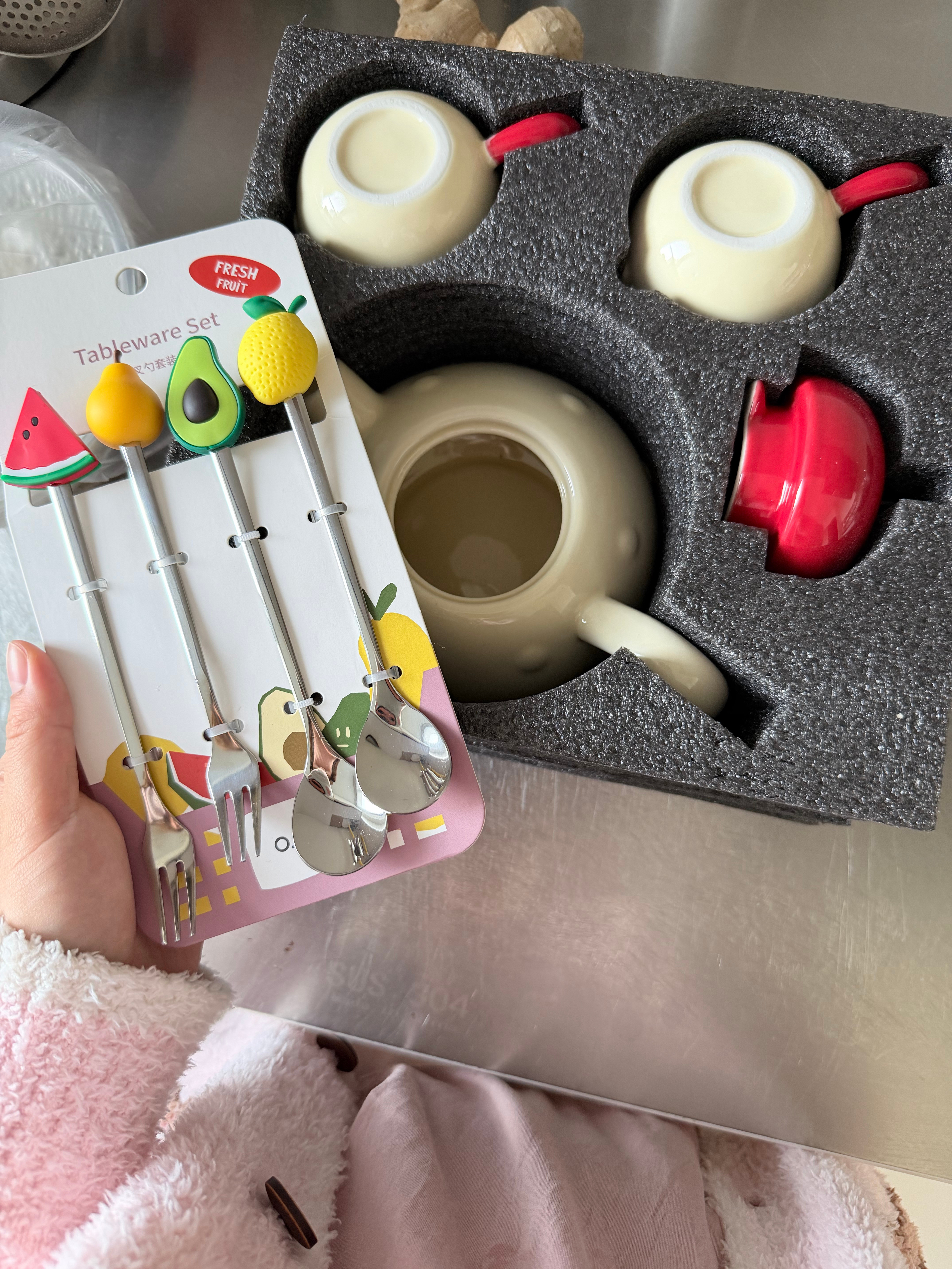 太感动了🥹，我昨天又事，让我姐去吧德文小咪送给领养的小姐姐，她还让我姐给我带了