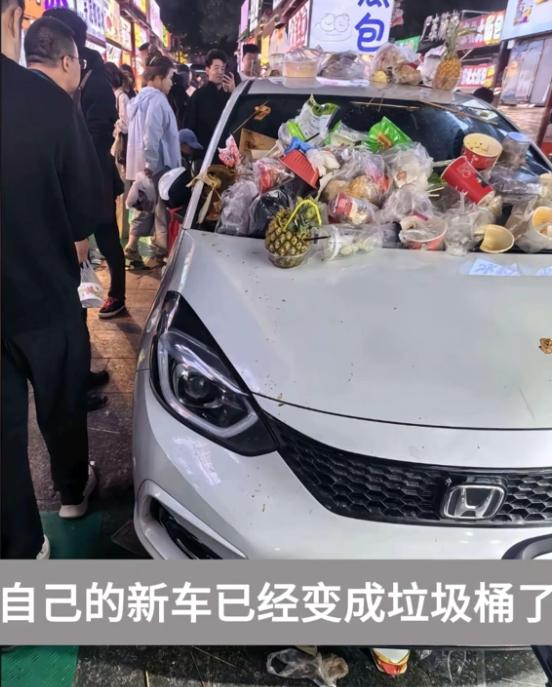 一夜塌房！河北文旅被骂上热搜，网友：再也不敢开普通车去正定旅游。五一假期嘛，