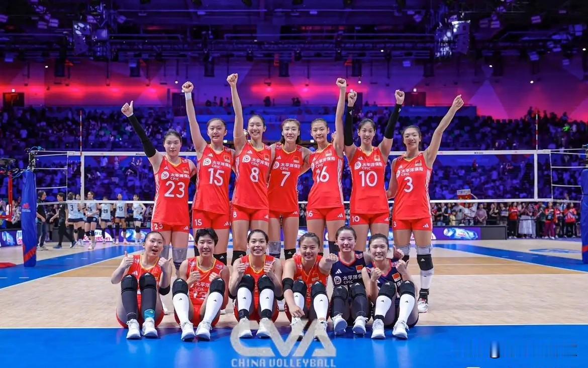 亚锦赛集训大名单预测如下：主攻：吴梦洁、李盈莹、庄宇珊（可兼顾2、4号位）、