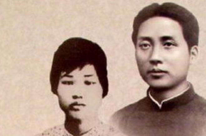毛主席写诗悼念亡妻杨开慧！1957年，毛主席写下《蝶恋花・答李淑一》，其中两