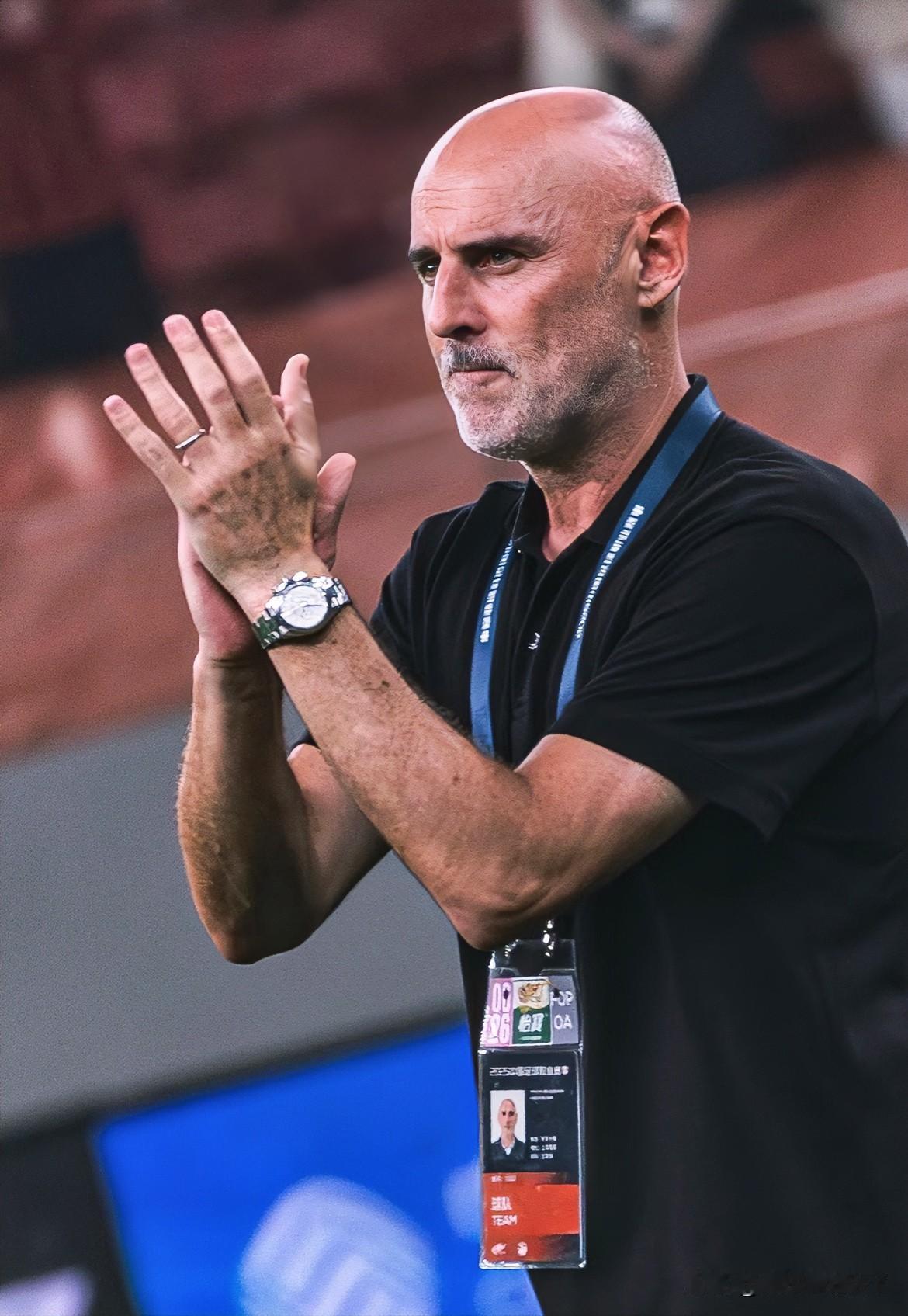 中超下赛季亚冠名额再少1个，不查不知道，一查才明白，原来亚足联减少中超名额是