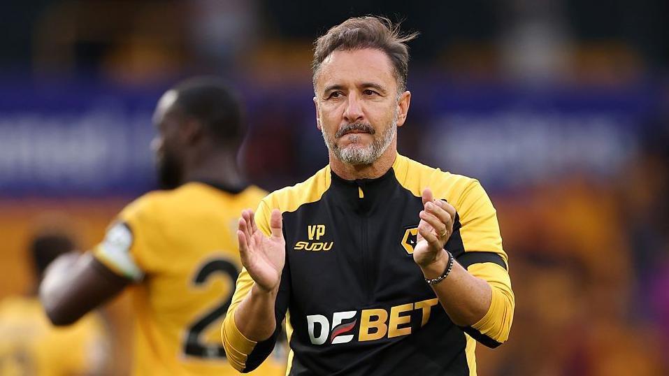 诺丁汉森林还真找来了佩雷拉为主教练，英超榜尾的狼队、西汉姆、诺丁汉森林，在换主教