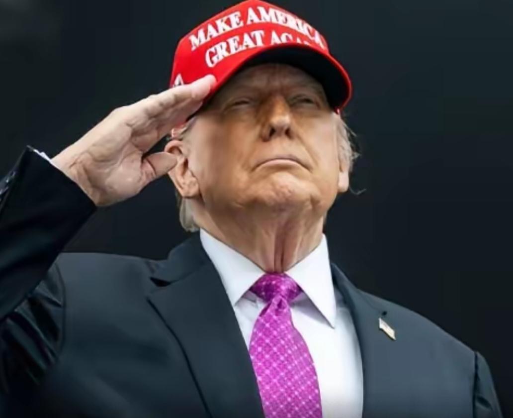 特朗普再次做出惊人举动！特朗普已经批准了一项加强针对俄罗斯制裁的法案，使得美国对