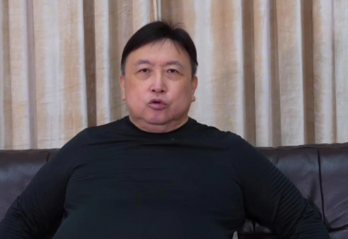 王晶和刘德华的关系一直都很好但这次王晶聊到无间道2中吴镇宇的表演很好，质疑吴镇