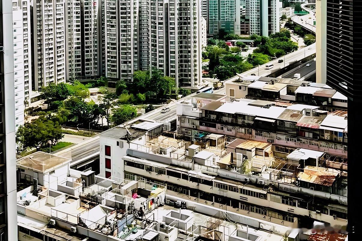 纠正一个楼市误区：价格出清≠全面大涨！当下楼市真实状态曝光最近很多人被“楼市