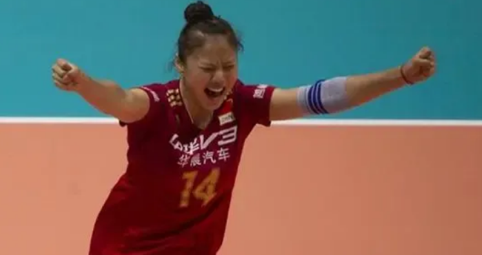 天呐！今天中午做个美梦，中国🇨🇳女排以3:0战胜东道主队，刚高兴一会，才知道
