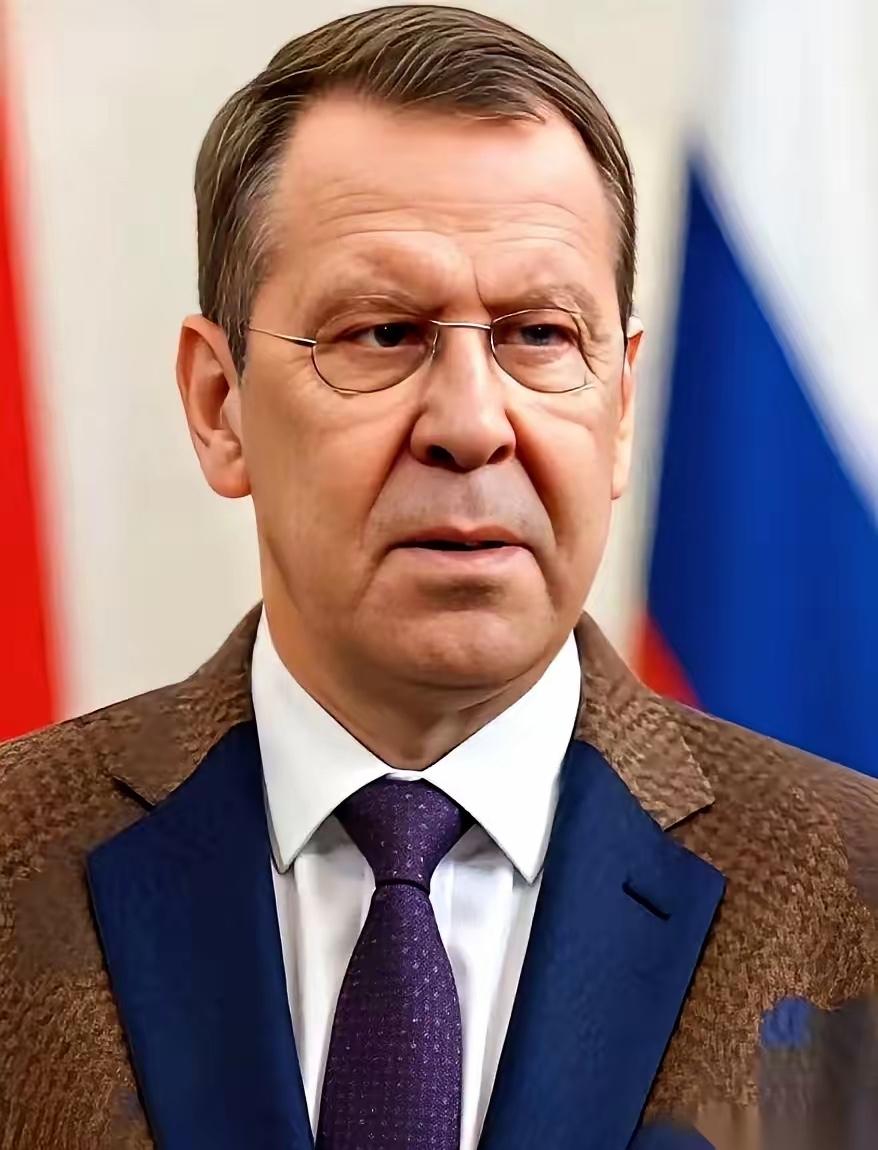 俄罗斯今天，算是直接把桌子掀了。指着英国的鼻子说：你们那100多个所谓的“军事