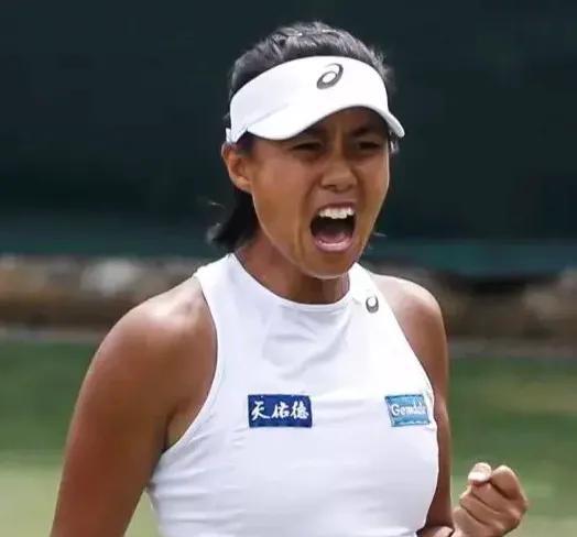 #2025赛季W125昂热挑战赛#北京时间12月3日晚，在2025赛季（ITF