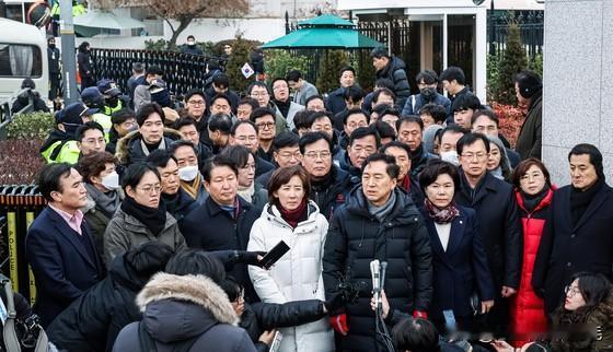 揭秘韩国最大在野党国民力量党内的亲尹派尽管韩国前总统尹锡悦已遭弹劾且在总统选