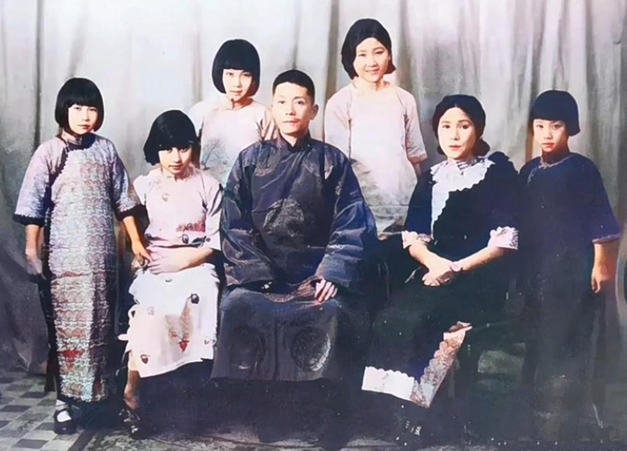 民国上海滩最惊艳的五姐妹：无一子的将军，养出民国顶级风华民国上海，将军蒋百