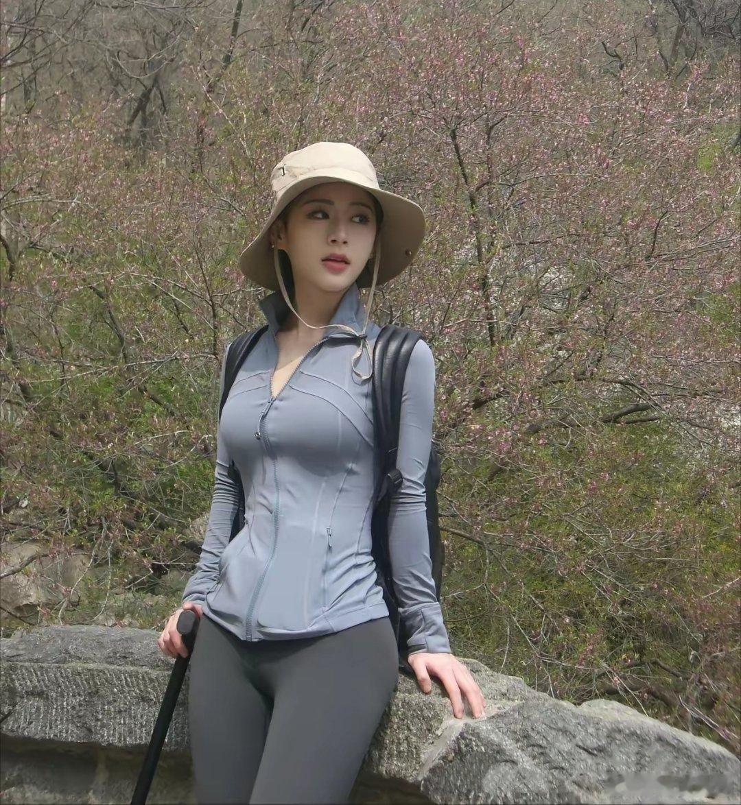 惠州爬山，世外梅园溯溪。[玫瑰]​​​