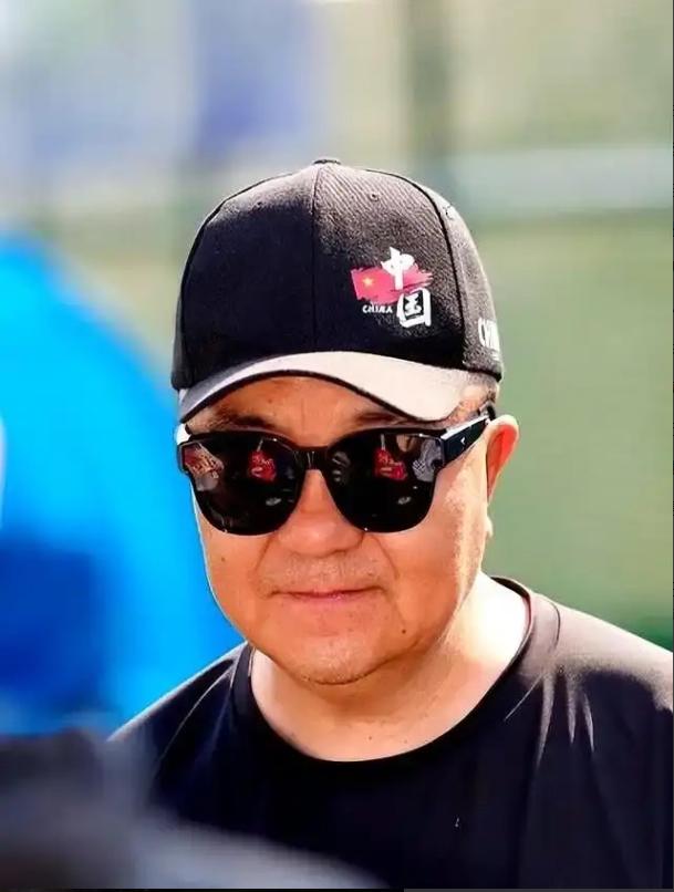 想忽悠董路，没那么简单！2034杯最火的球员基里安，这次算是摊上事了！无所不能的
