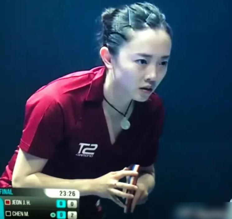 一声长叹，刚刷到田志希这事，她说道：只要樊振东肯点头，她连夜撕碎退役报告重返球台