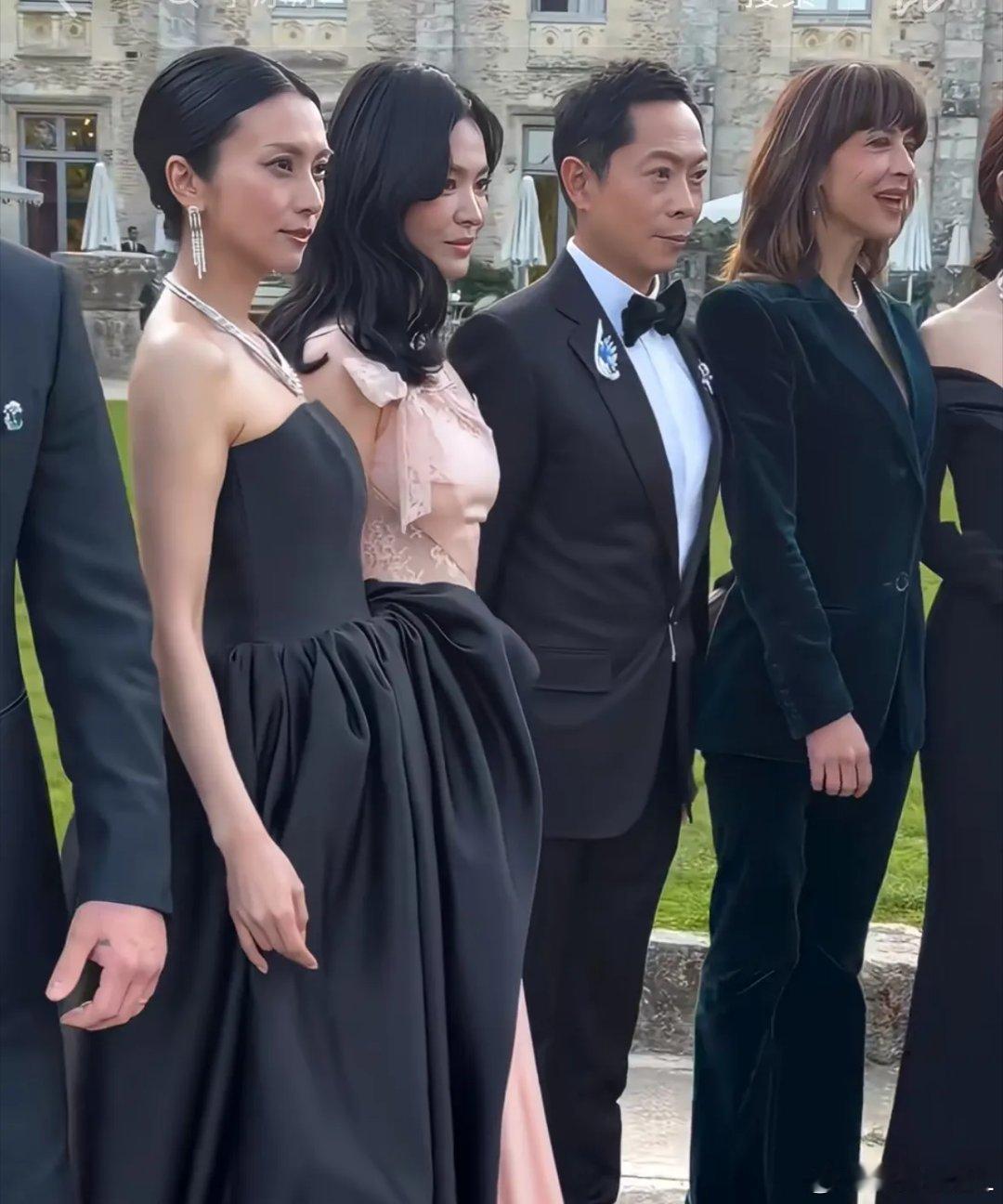 又一次见识到李冰冰的圈内地位！尚美巴黎活动现场群星云集，苏菲·玛索、水果娜、李冰