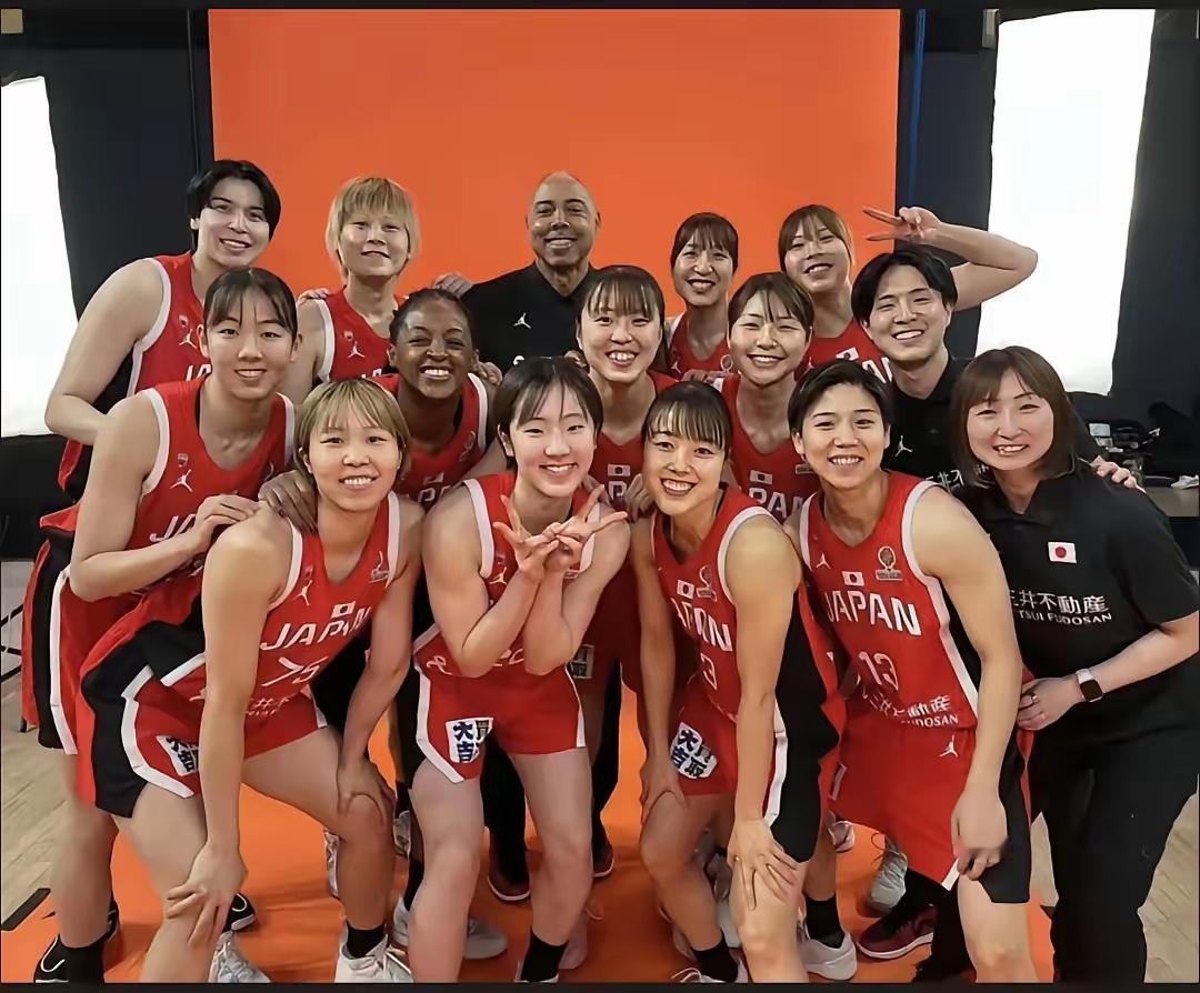 山本麻衣空砍24分，日本女篮78比94不敌拉斯维加斯王牌，WNBA即将开始，日本