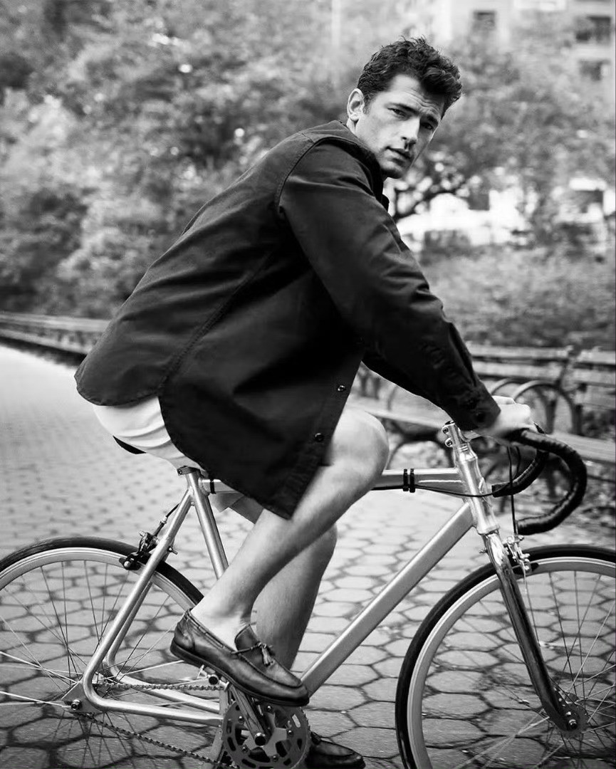 模特SeanO’PryStuartWeitzmanMen'sSpring