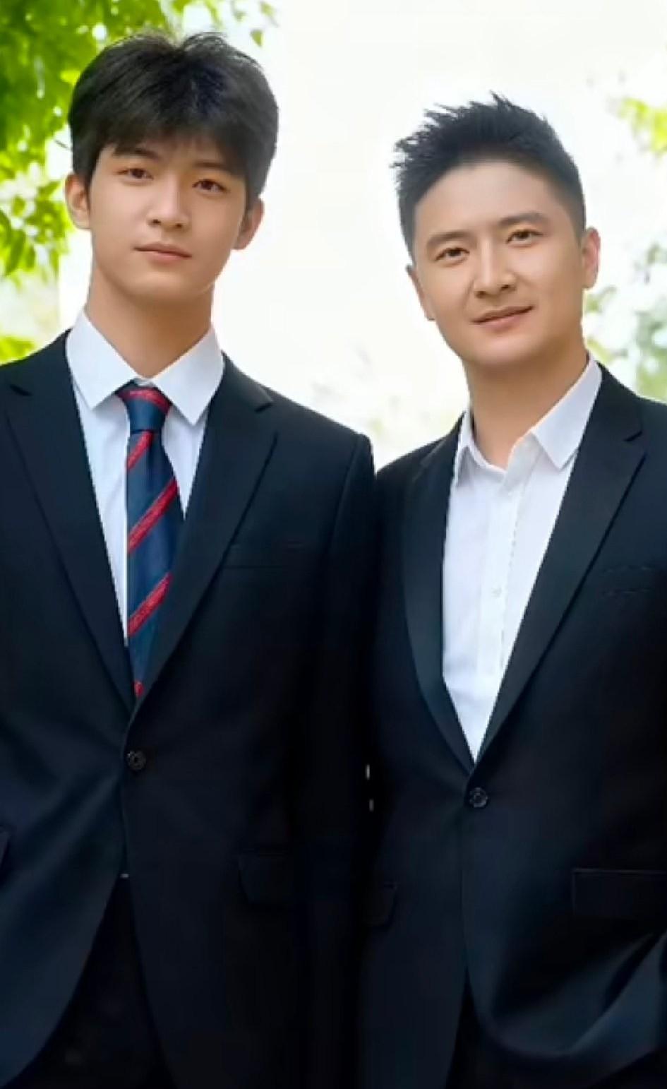 田亮晒出了他和儿子的合照,太帅了,长得越来越像他的妈妈叶一茜,有爸爸田亮的运动基