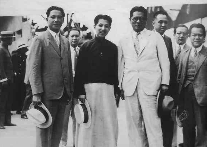 张学良平生最恨马君武在9·18之后写的那首讽刺诗：“赵四风流朱五狂，翩翩胡蝶最当