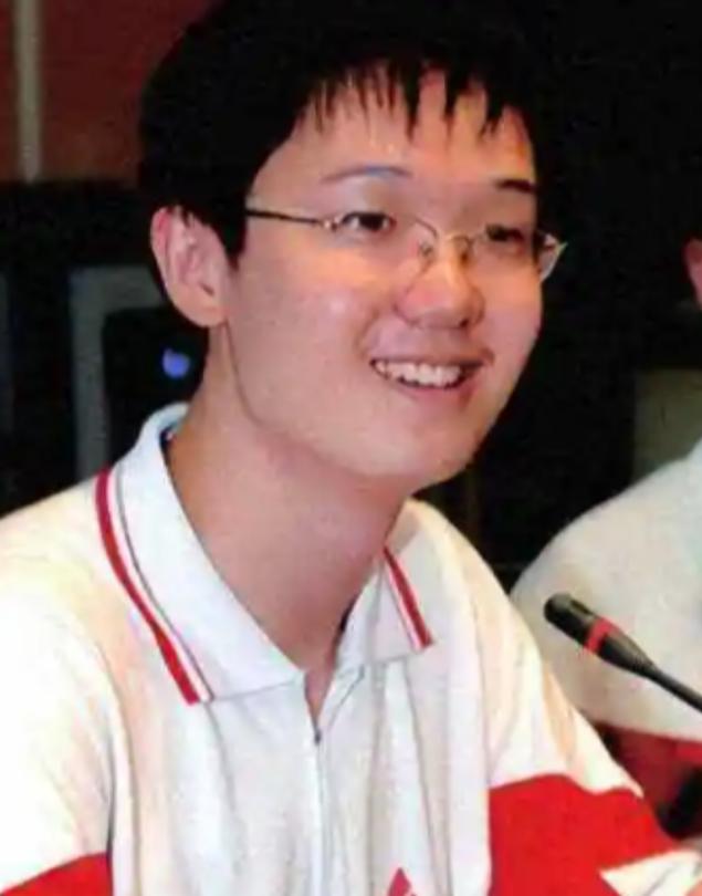 “我不上清北，我就要去美国！”北京一名高二男生拒绝清北保送，转而申请美国11所名