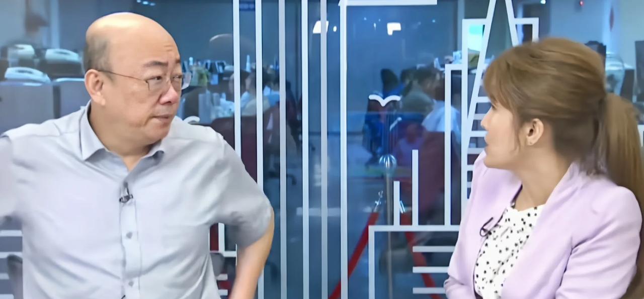 中国台湾知名时事评论员郭正亮：胡歌跟肖战都是帅哥，可是我觉得肖战演得更好！郭正