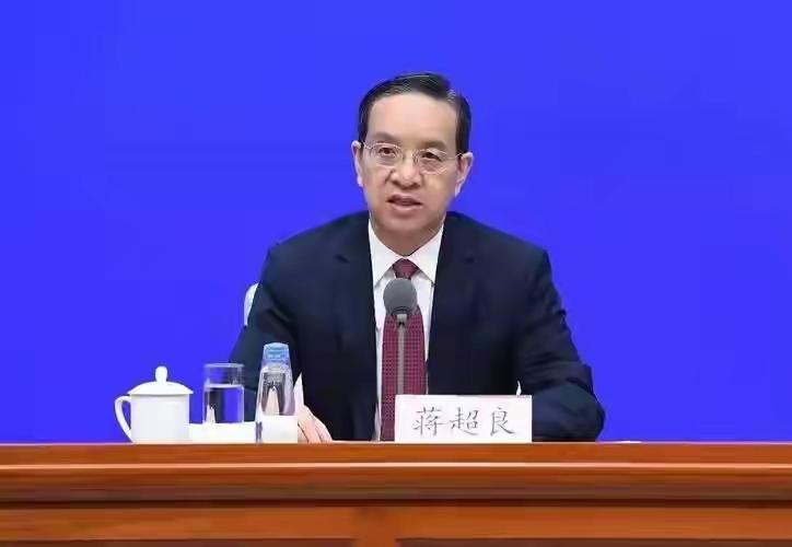 蒋超良被双开后肯定要受到司法处理，估计后半辈子就要在监狱里度过了，去了他该去的地
