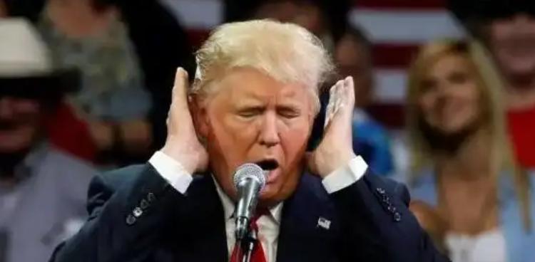 共和党42%倒戈，国会要捆死特朗普，全美示威逼宫，弹劾要来了？战场的炮火还没停，