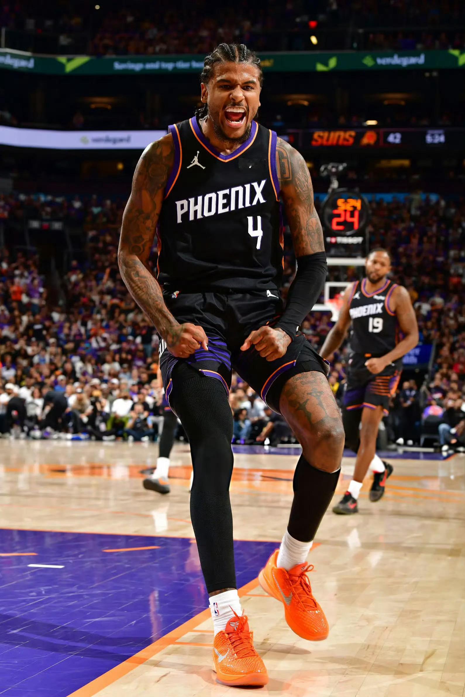 太阳赢了，将面对联盟第一雷霆，有趣的是两个队在防守上有一些类似，都很能搓、都很能