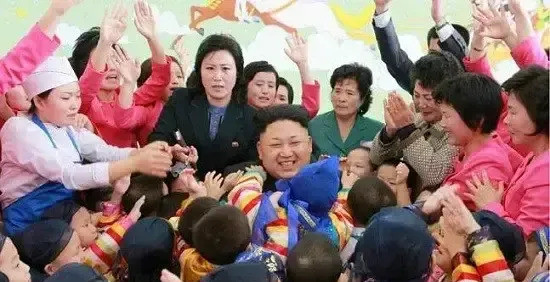 抗美援朝：中朝两国命运大不同当年那场仗，打得天昏地暗！朝