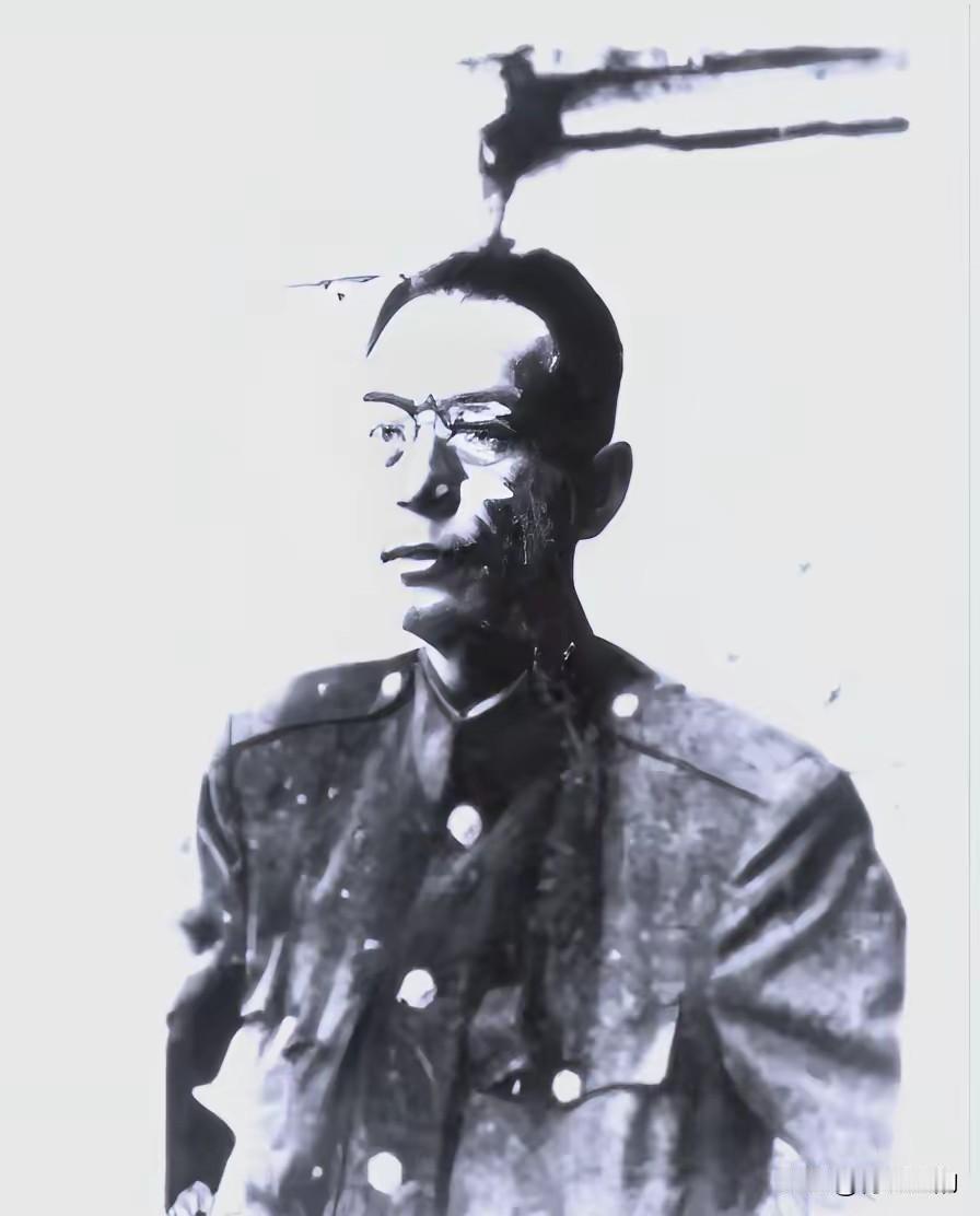 1949年12月初，汤尧从昆明飞抵台湾，长舒一口气。这位陆军总司令部参谋长以为自