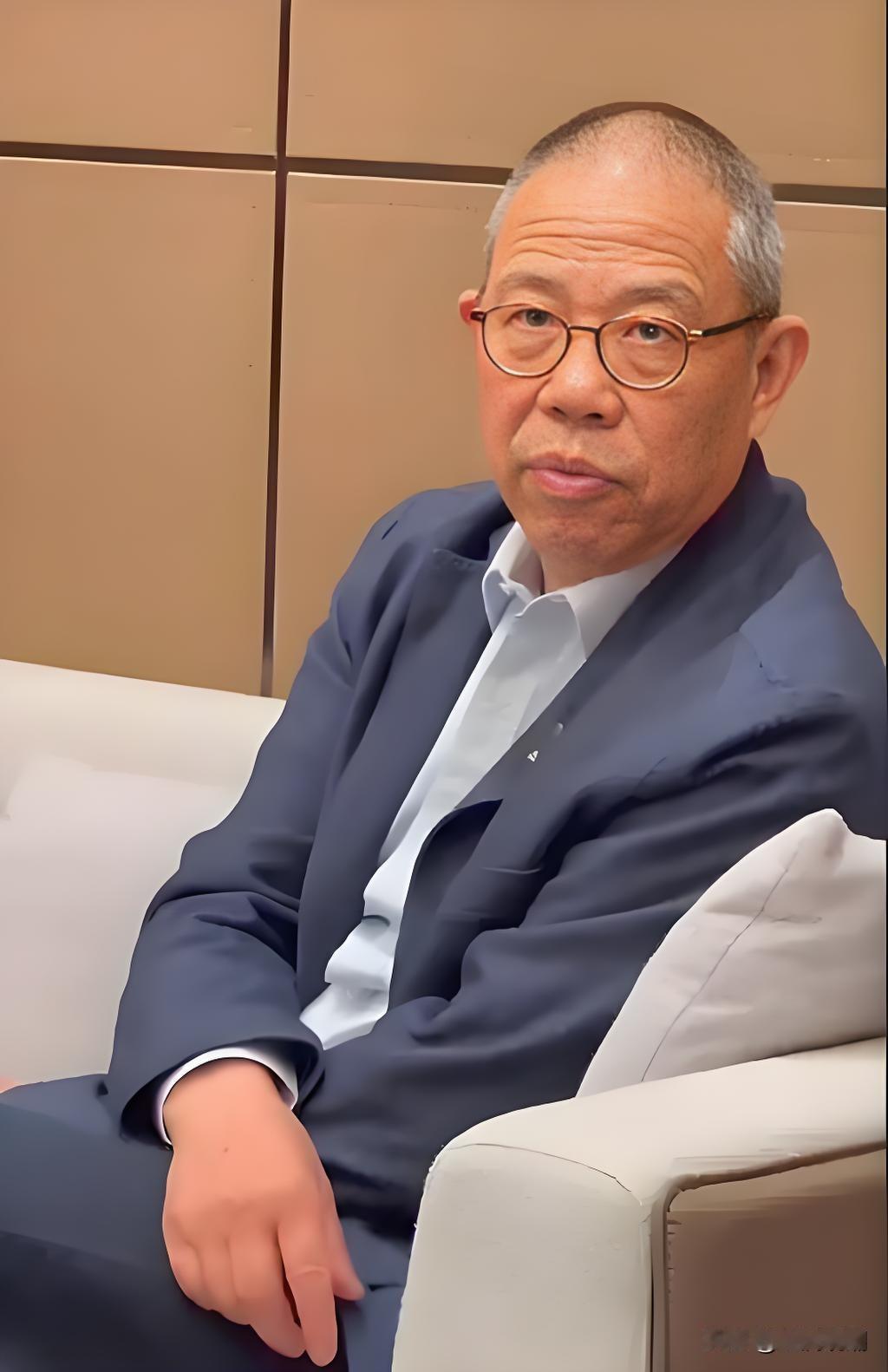 什么？农夫山泉正式入局固态电池？钟睒睒养生堂，通过旗下昆山格物致知基金，斥