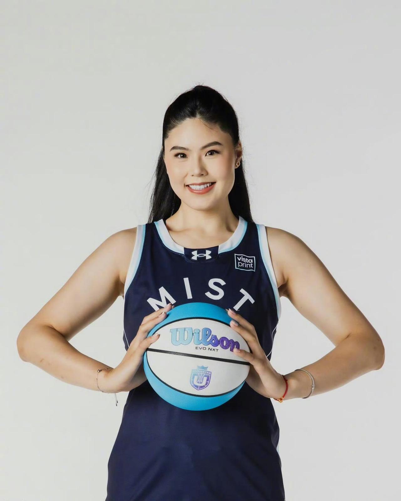 广东女篮大爱，专为各省挖掘人才！远的就不说了，先看刚刚退役的于东，是江苏苏州