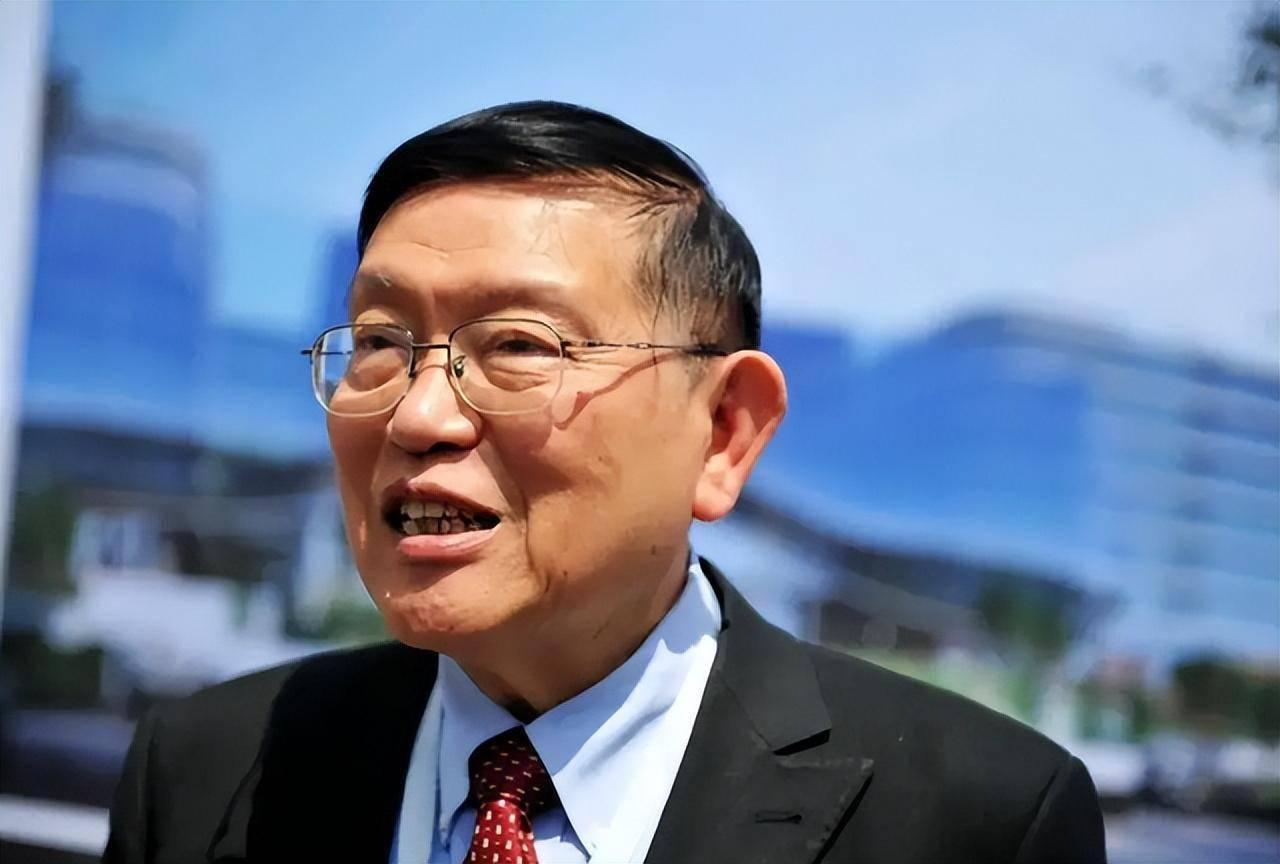 中芯国际创始人张汝京曾说，他说在自己离开台积电时，台积电董事长告诉他，你敢去大陆