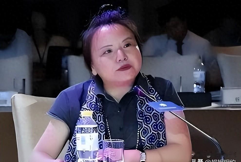 承诺15亿美元捐给国外，公司拖着员工工资不发，最后连法院判决都不执行。这事发生