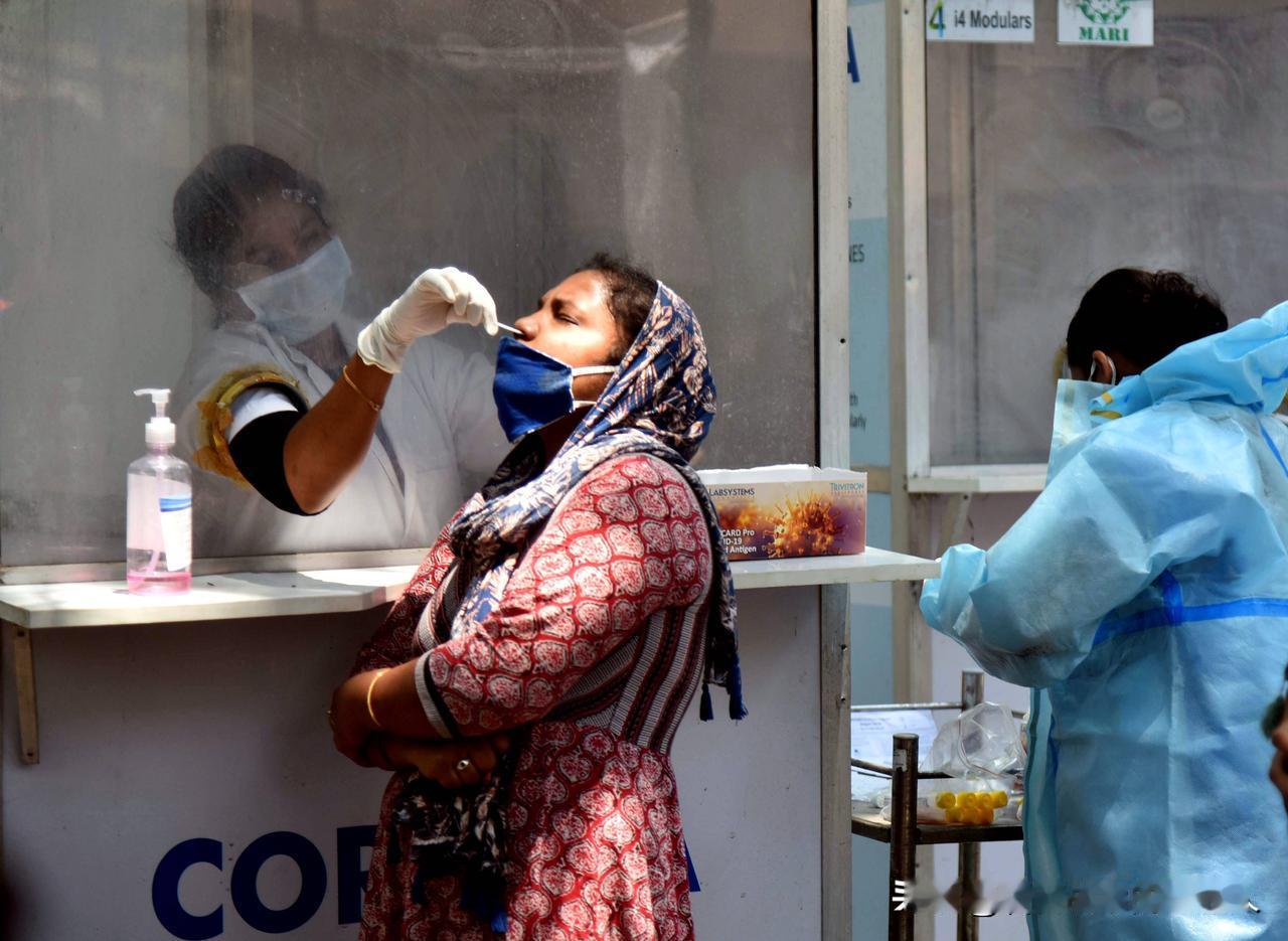 全球最大的“黑天鹅”，起飞了！这一次，比2020年还要凶险。致死率75%，这个数