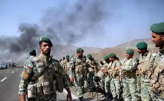 巴基斯坦强势出兵沙特，美国竟罕见“沉默”，连特朗普都没吱声！最近，沙特直接把