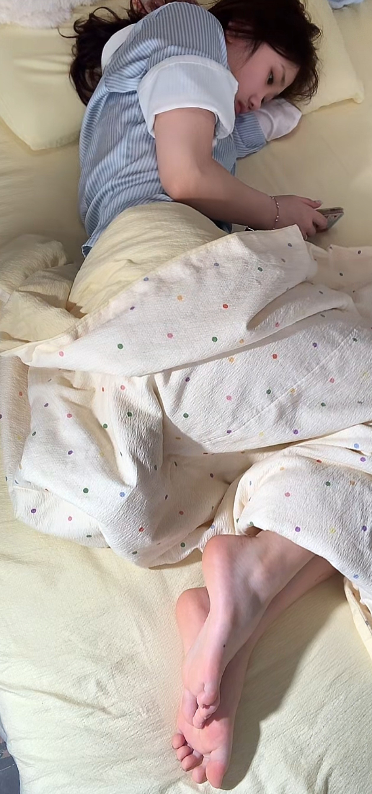 香香小姐姐睡美人的玉足脚脚​​​