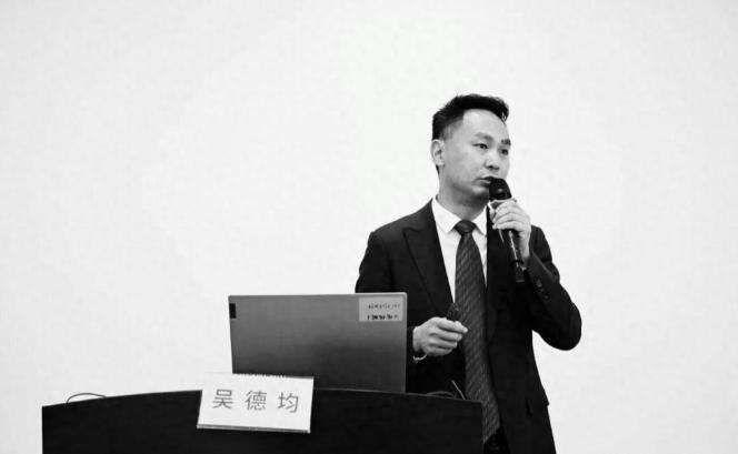 人的命真是天注定！重庆三博江陵医院副院长吴德均，因为一场交通意外，人没了，才